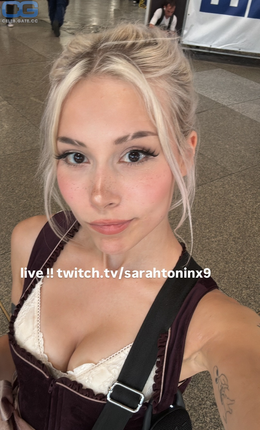 Sarahtoninx9_ 
