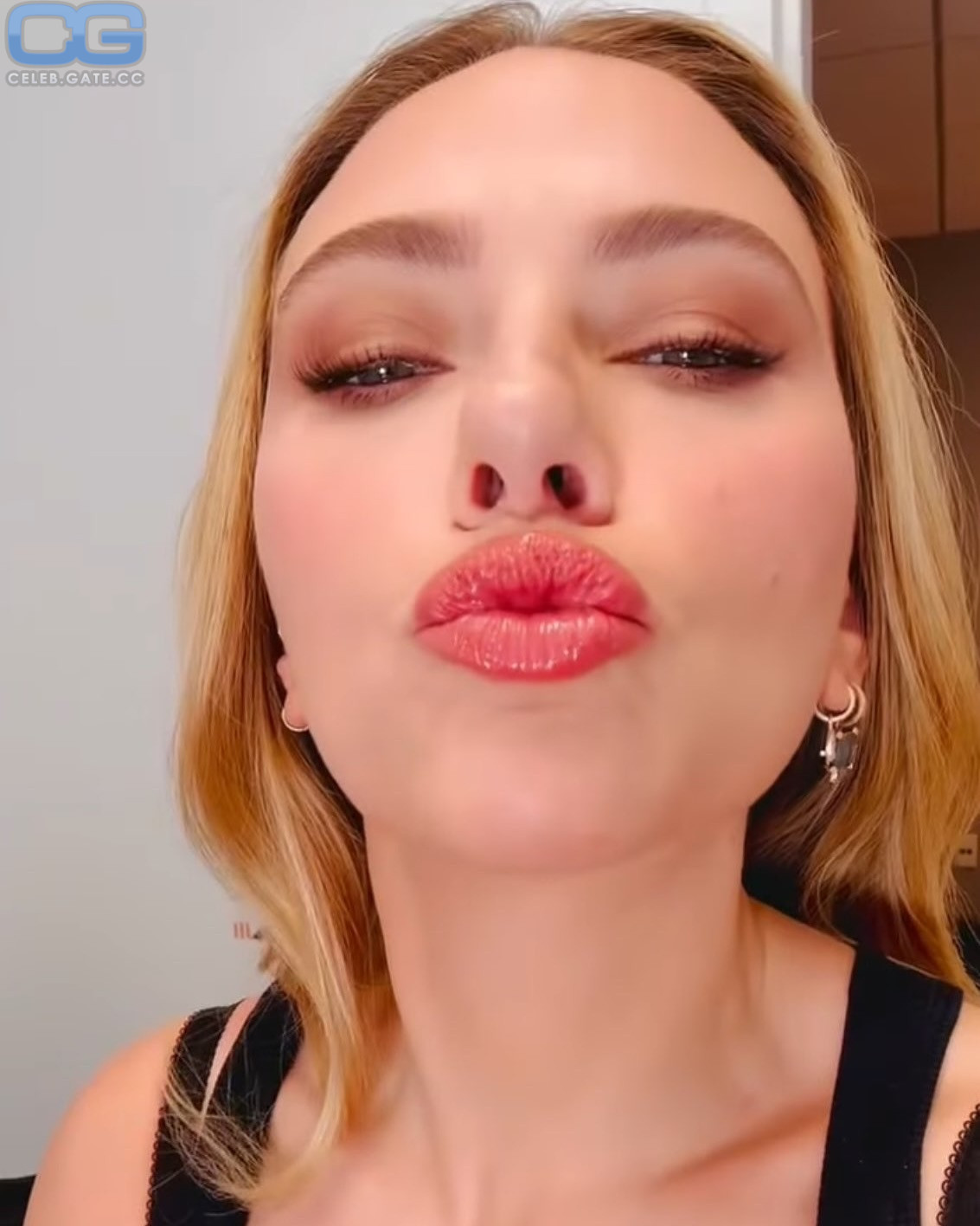 Scarlett Johansson 