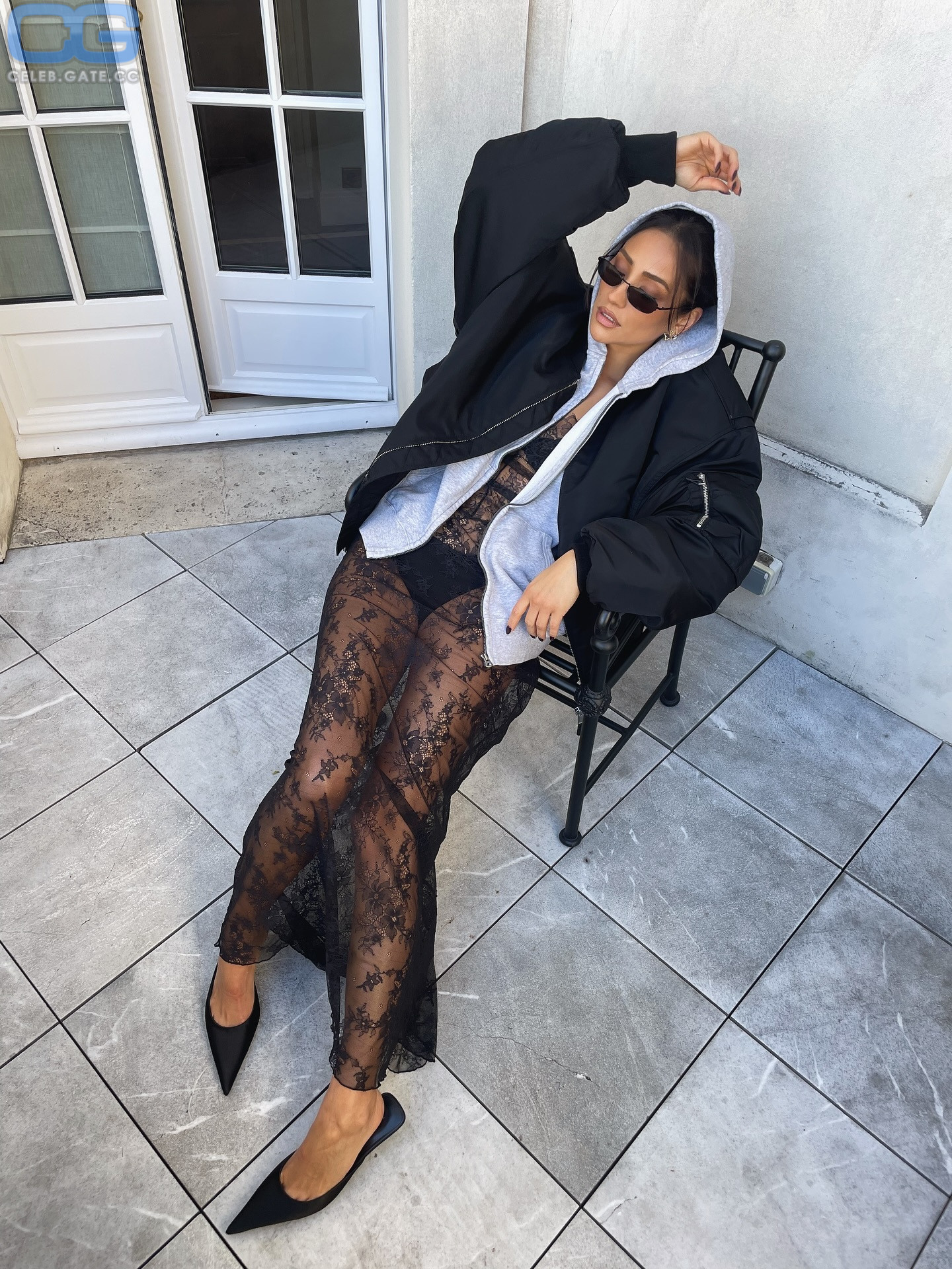 Shay Mitchell 