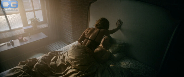 Sienna Guillory 