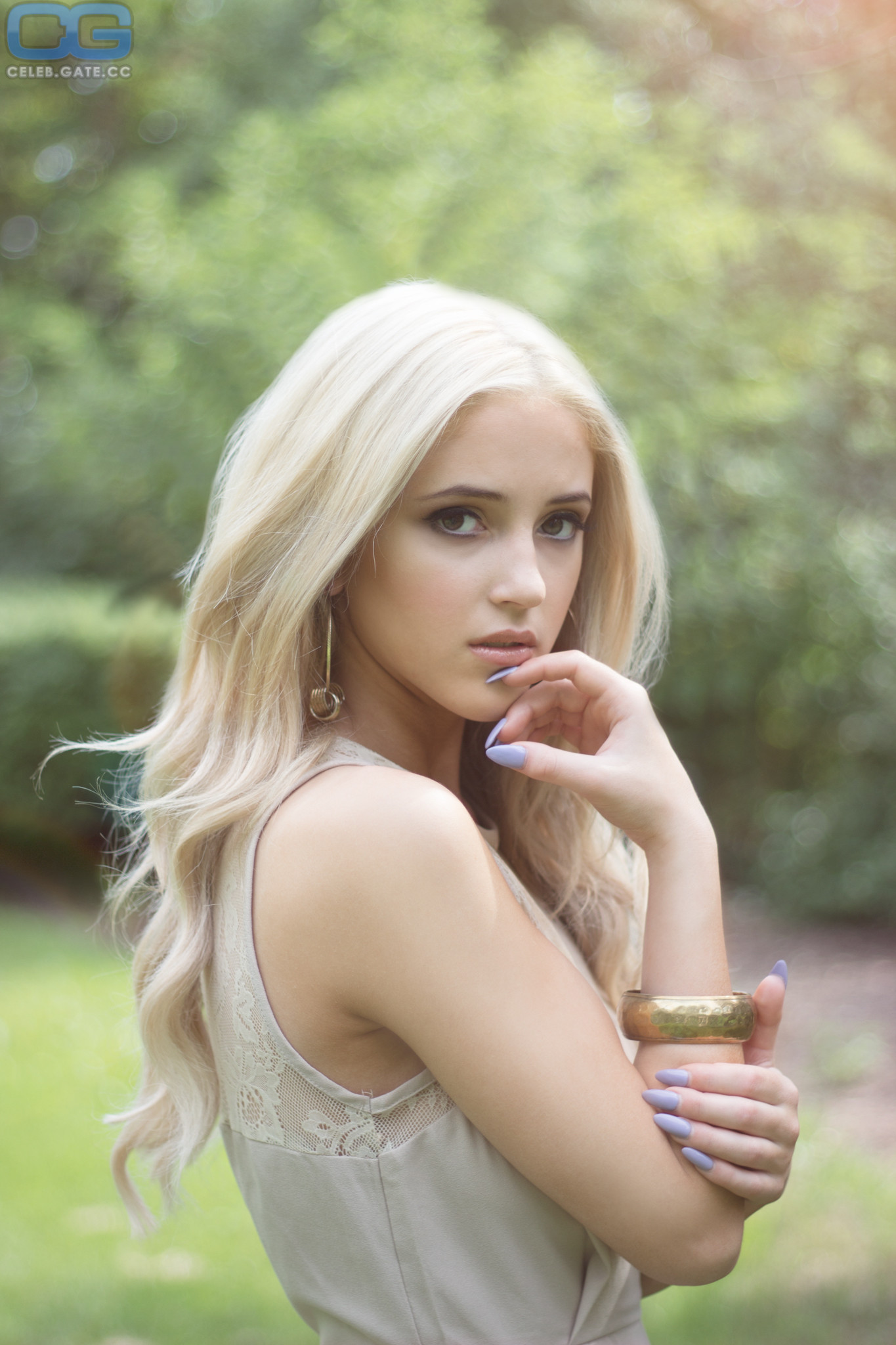 Skylar Radzion fappening