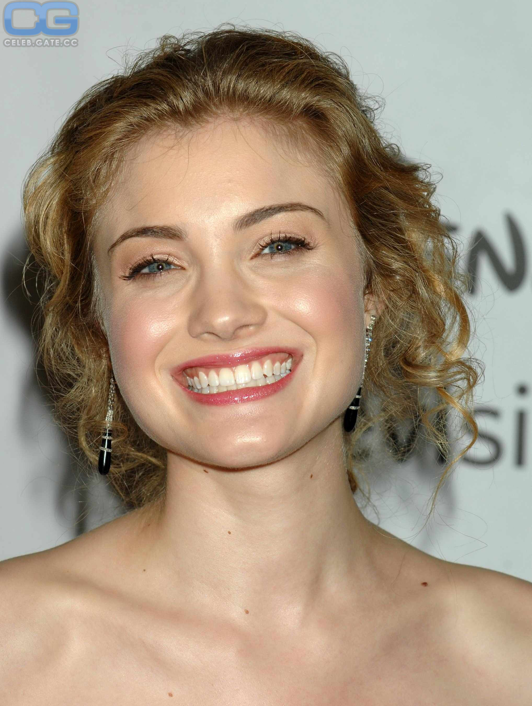 Skyler Samuels topless