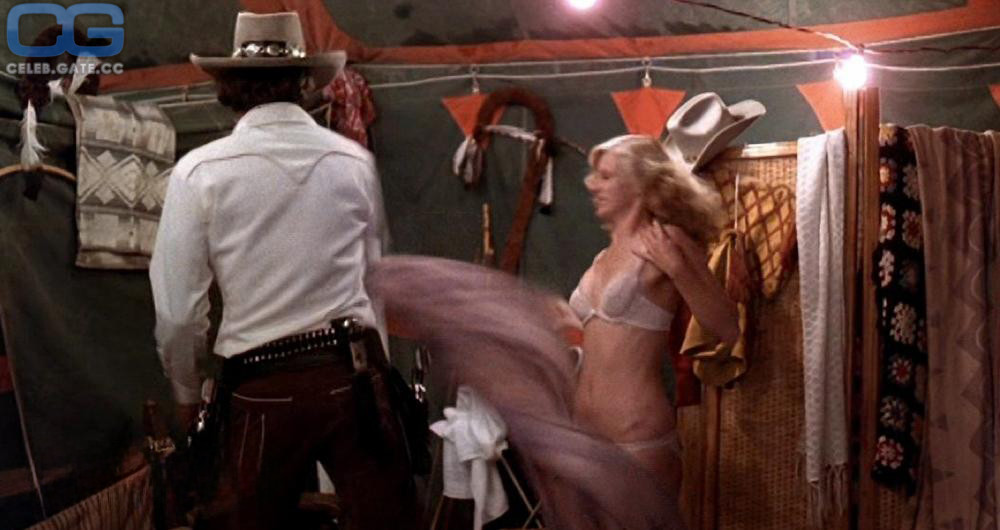 Sondra Locke 