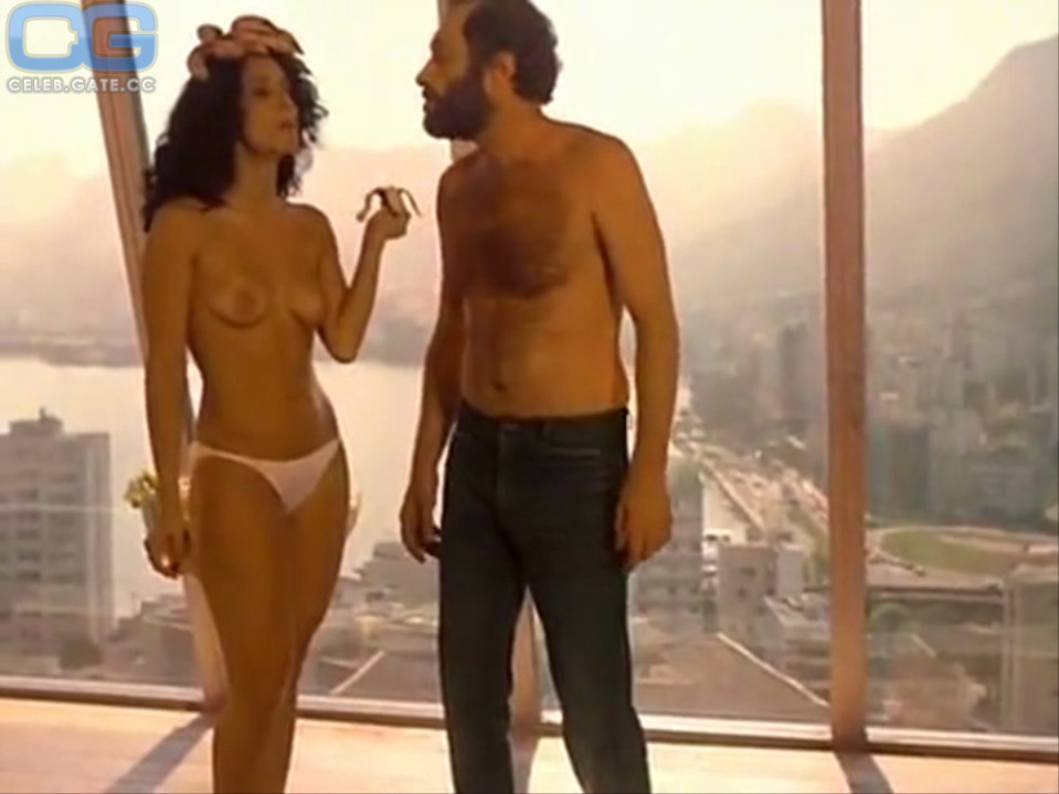 Sonia Braga topless scene