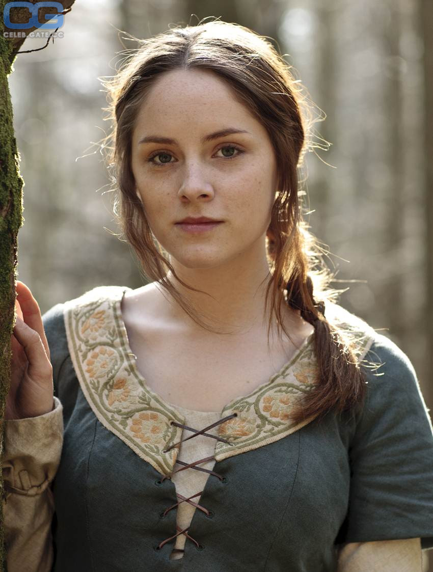 Sophie Rundle young