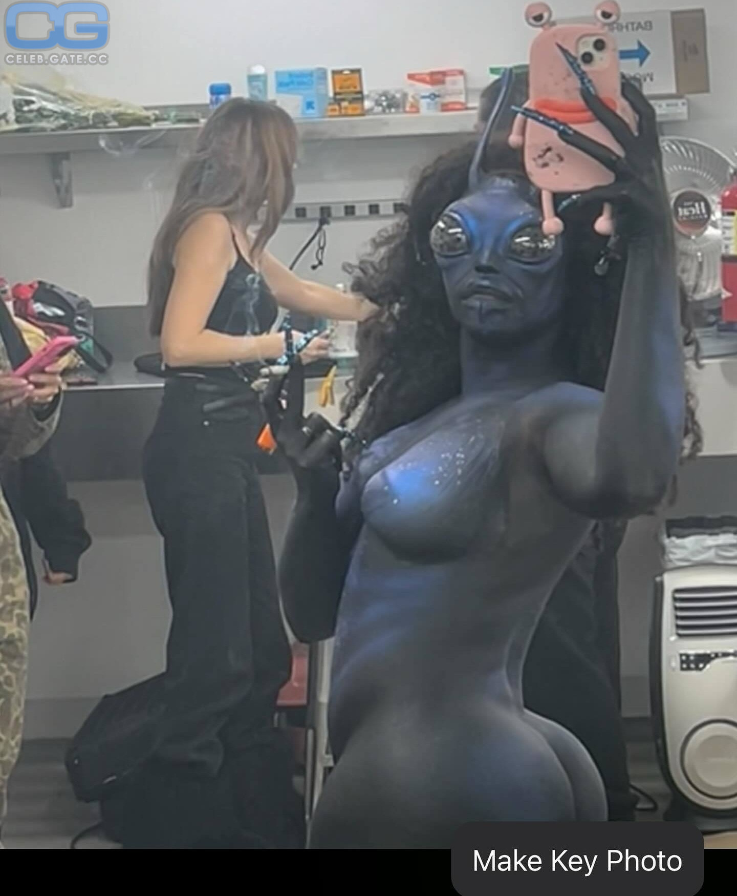 SZA 