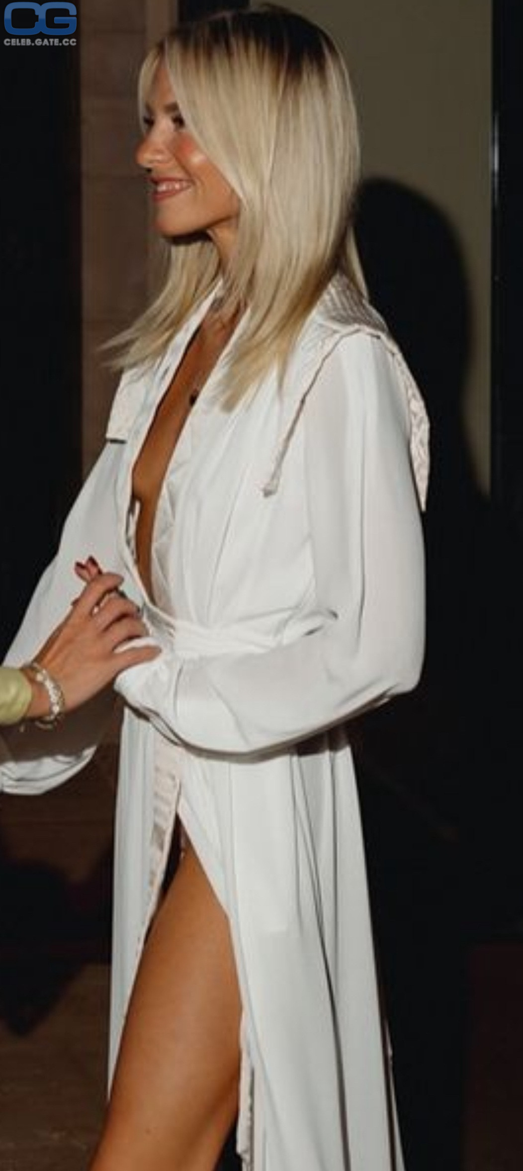 Valentina Pahde 