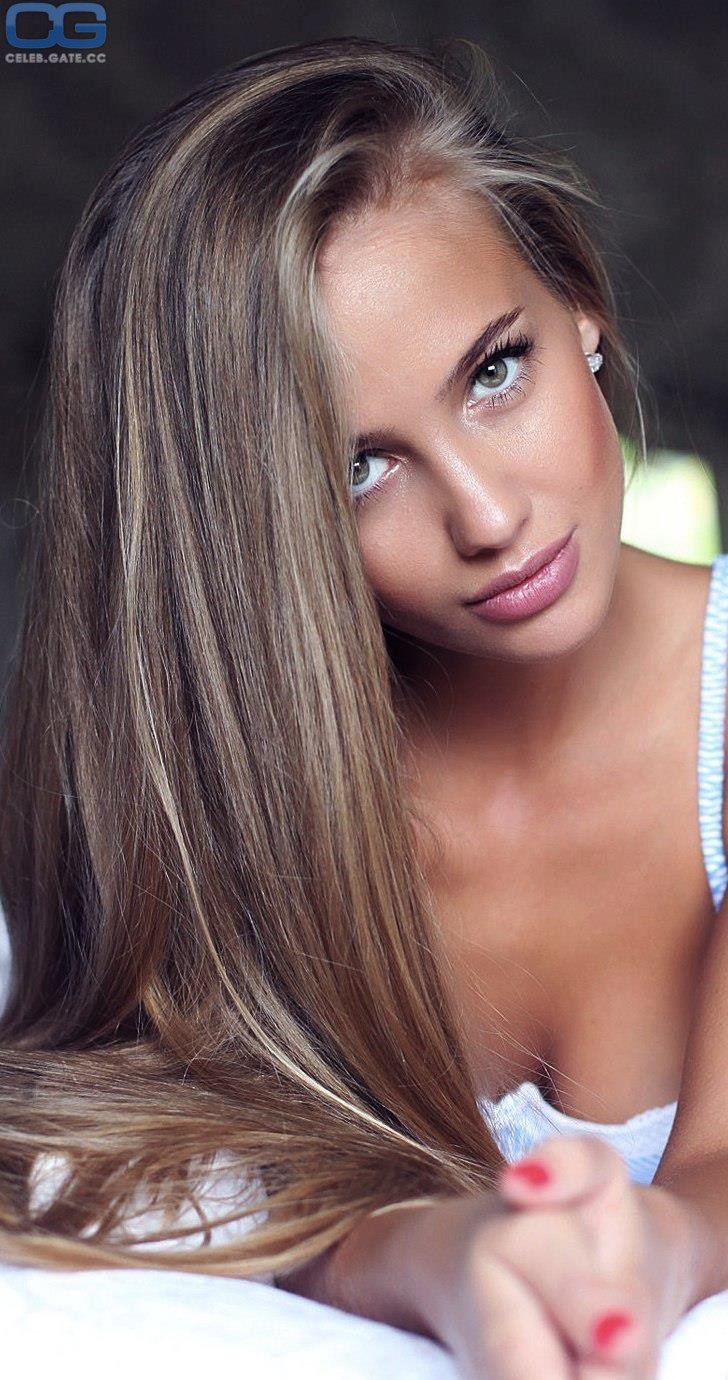 Valeria Sokolova hot