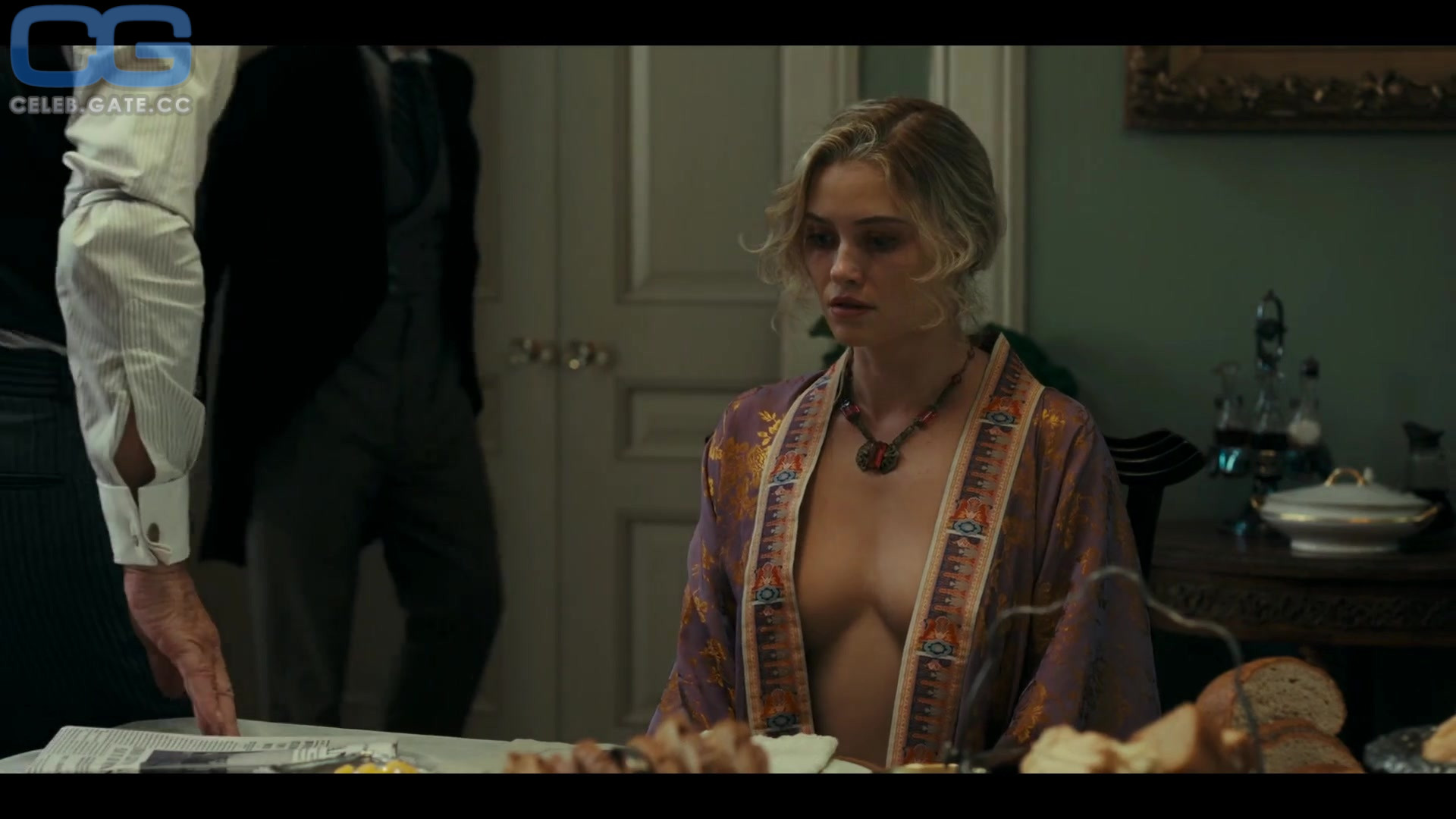Virginia Gardner 