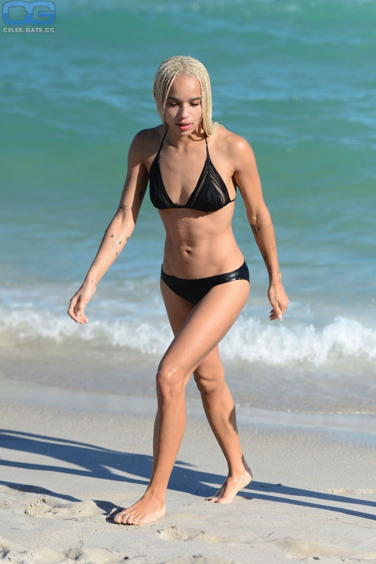 Zoe Kravitz bikini