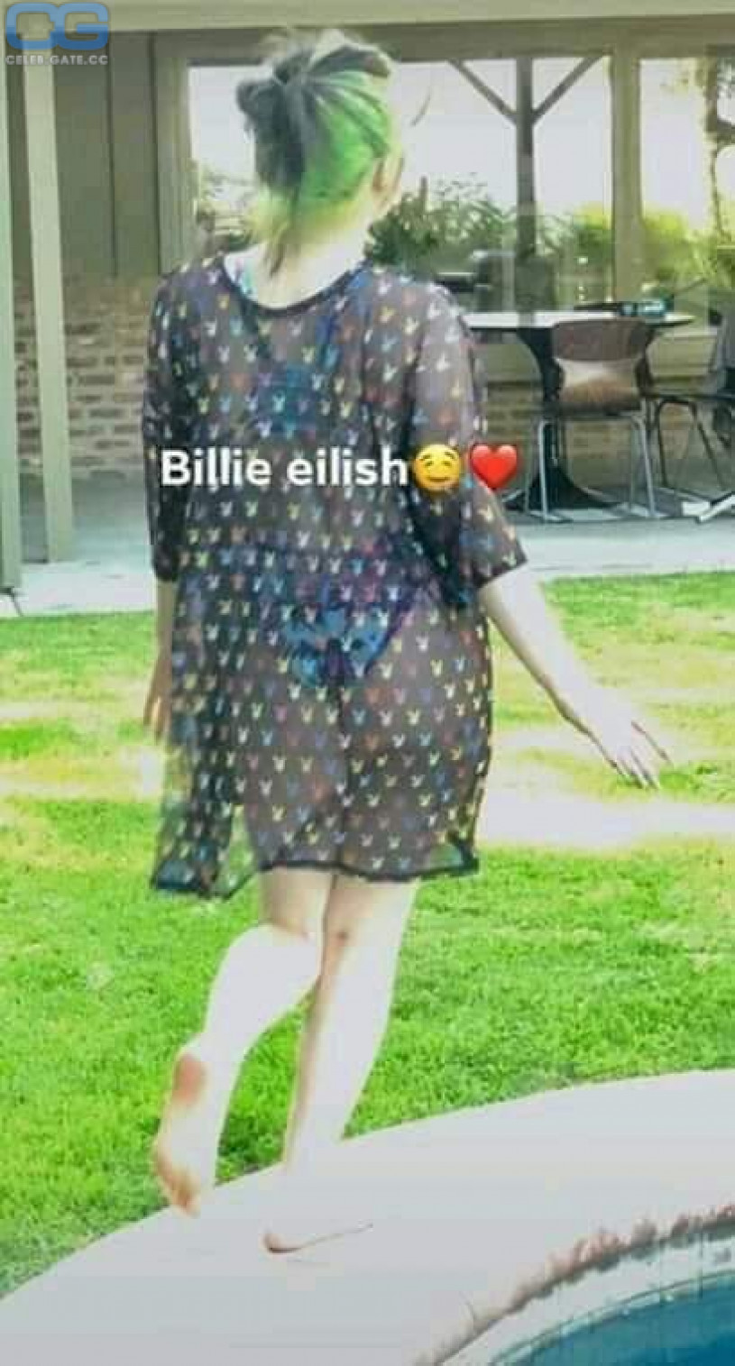 Billie Eilish nackt, Nacktbilder, Playboy, Nacktfotos, Fakes, Oben Ohne